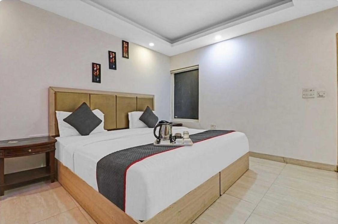 Royal Aman Delhi Airport Hotel New Delhi